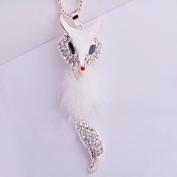 White Fox Necklace 2